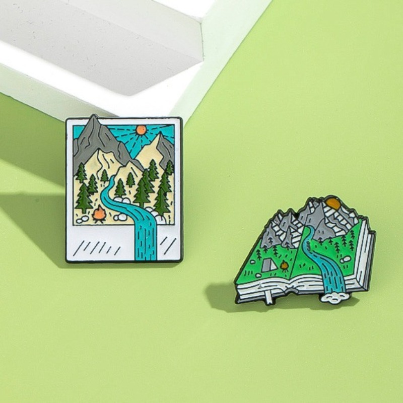Alfinetes esmaltados com tema  - Outdoor Adventure Books avaliação e preço